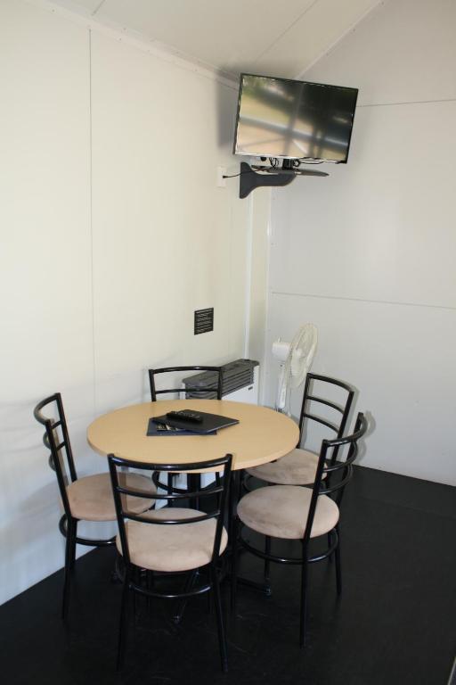 Hampshire Holiday Parks - Arrowtown Room photo